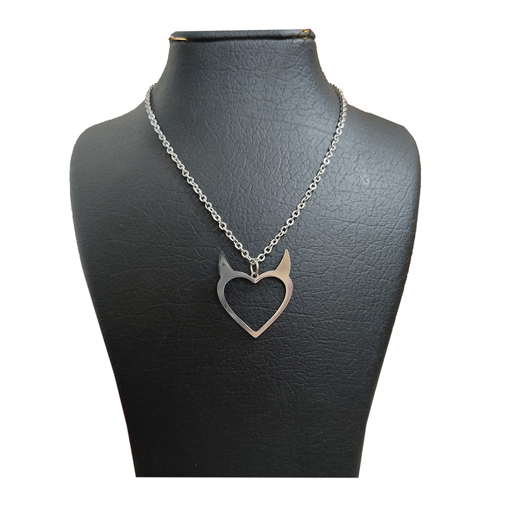 گردنبند دخترانه مدل قلب شاخ دار کد 25 گردنبند دخترانه مدل قلب شاخ دار کد 25