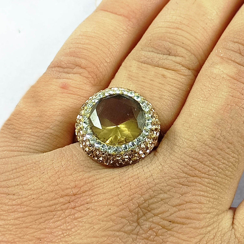 انگشتر نقره زنانه سلین کالا مدل الکساندریت کد 52 انگشتر نقره زنانه سلین کالا مدل الکساندریت کد 52