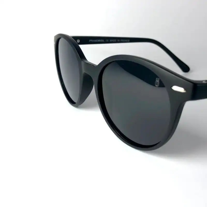 عینک آفتابی اوگا مدل اسپرت گرد