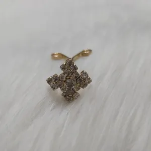 گیره روسری مدل یو طرح گل کد flo115