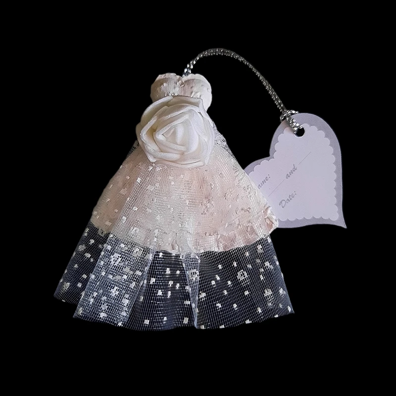 گیفت مدل لباس عروس مجموعه ۱۶ عددی