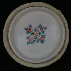 شیرینی خوری سرامیکی هیوا طرح پیچک گرد مدل سبد دار کد 13447424