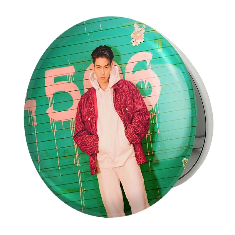 آینه جیبی خندالو طرح بکهیون گروه اکسو EXO مدل تاشو کد 16817 