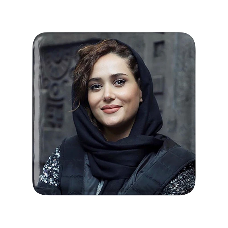 مگنت خندالو طرح پریناز ایزدیار کد 10494