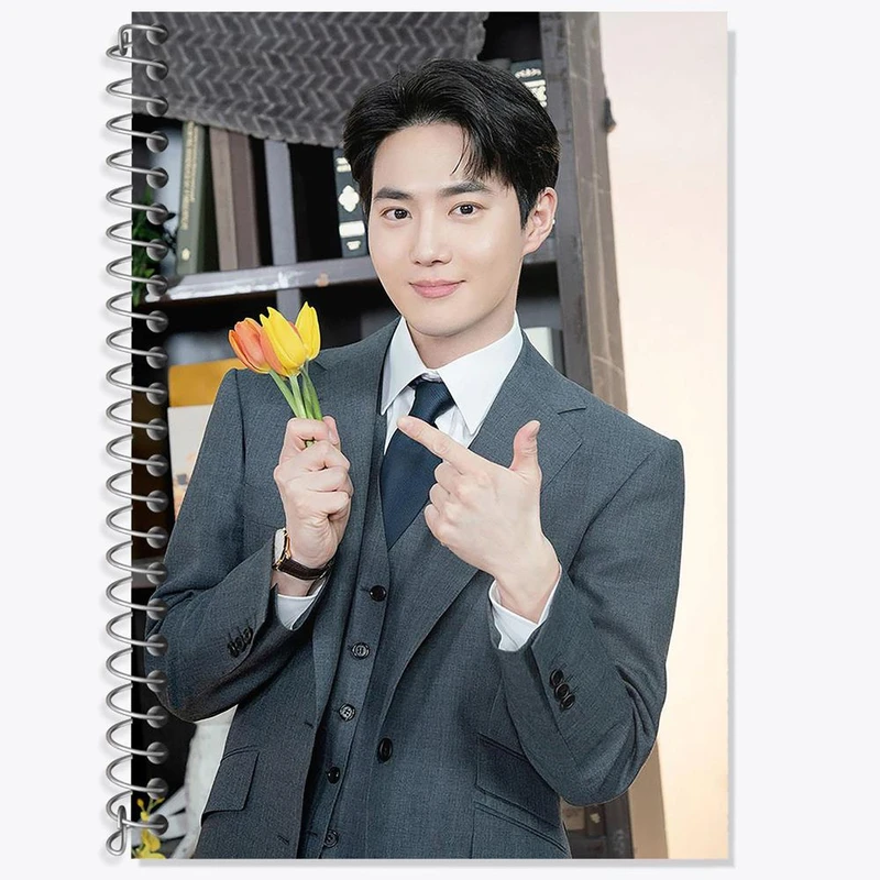 دفتر زبان 50 برگ خندالو مدل دو خط طرح سوهو گروه اکسو EXO کد 16856