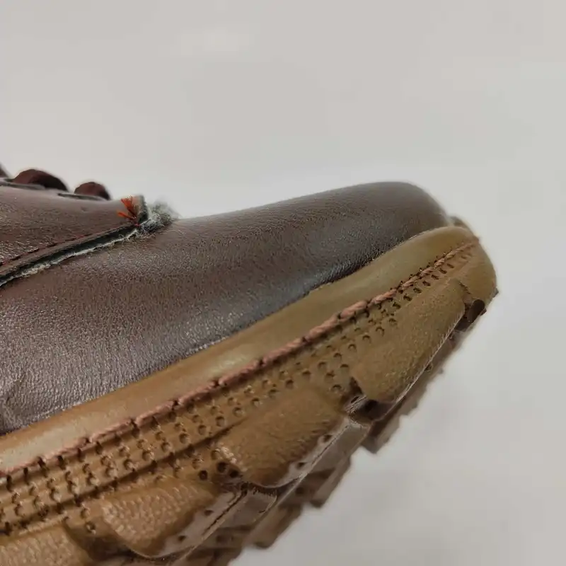 نیم بوت پسرانه مدل 2025