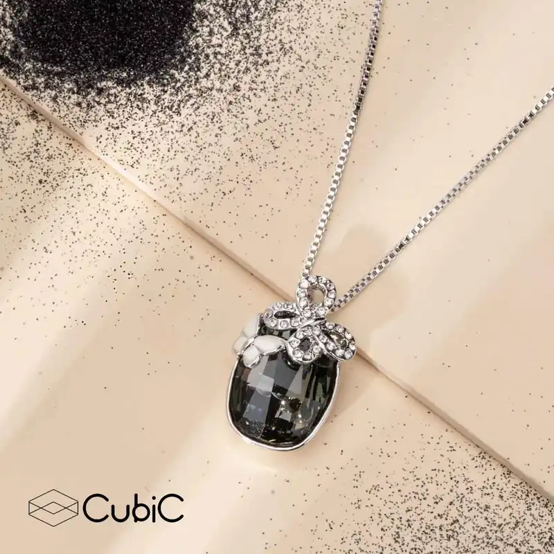 گردنبند زنانه کوبیک مدل QN-55989