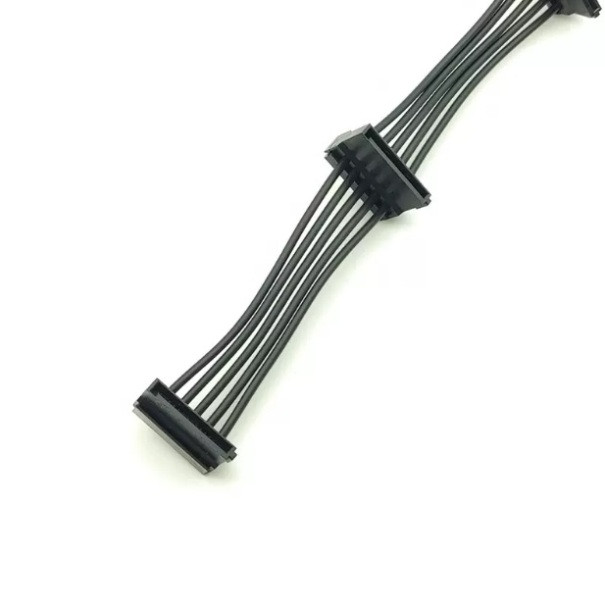 کابل تبدیل برق 1 به 5 ساتا مدل sata1to5