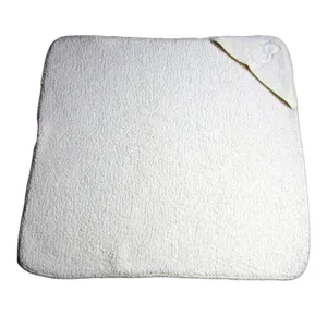 پتو نوزاد چیکو کد 1640 سایز 20x20 سانتی متر 