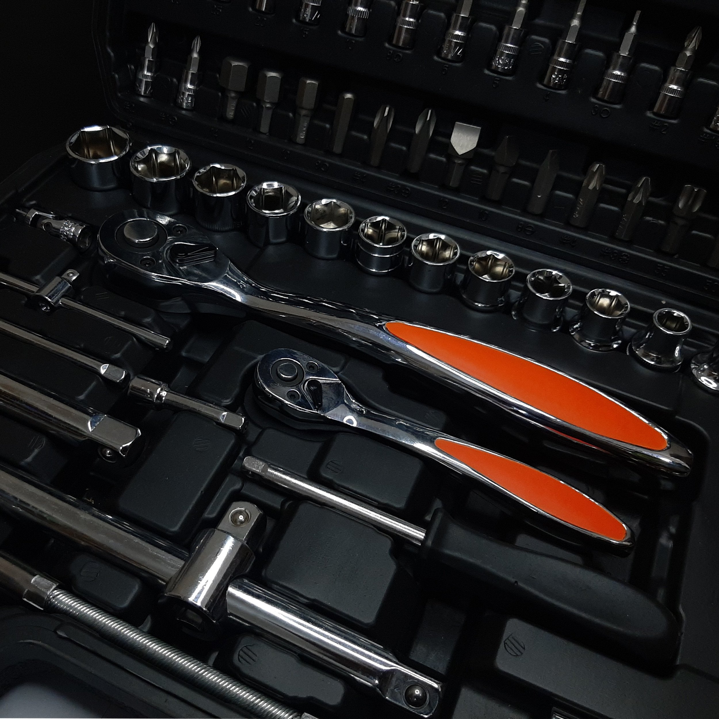 مجموعه ابزار آچار و سری بکس مدل SR-78-12 بسته 78 عددی