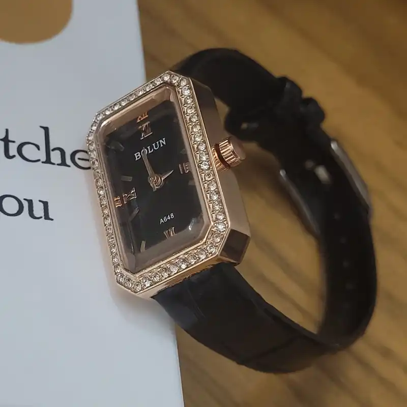 ساعت مچی عقربه ای زنانه مدل نگینی 038