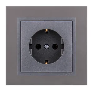 پریز برق ارت دار ایفاپل مدل LOGUS90 کد 90910TQS/21130/90631