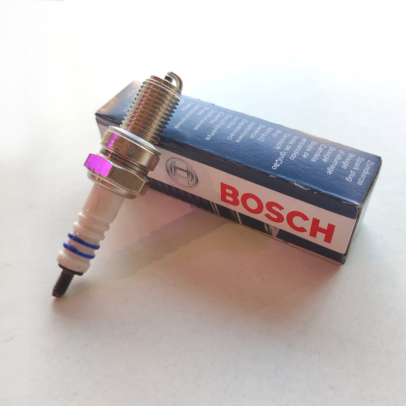 شمع موتورسیکلت بوش مدل R6