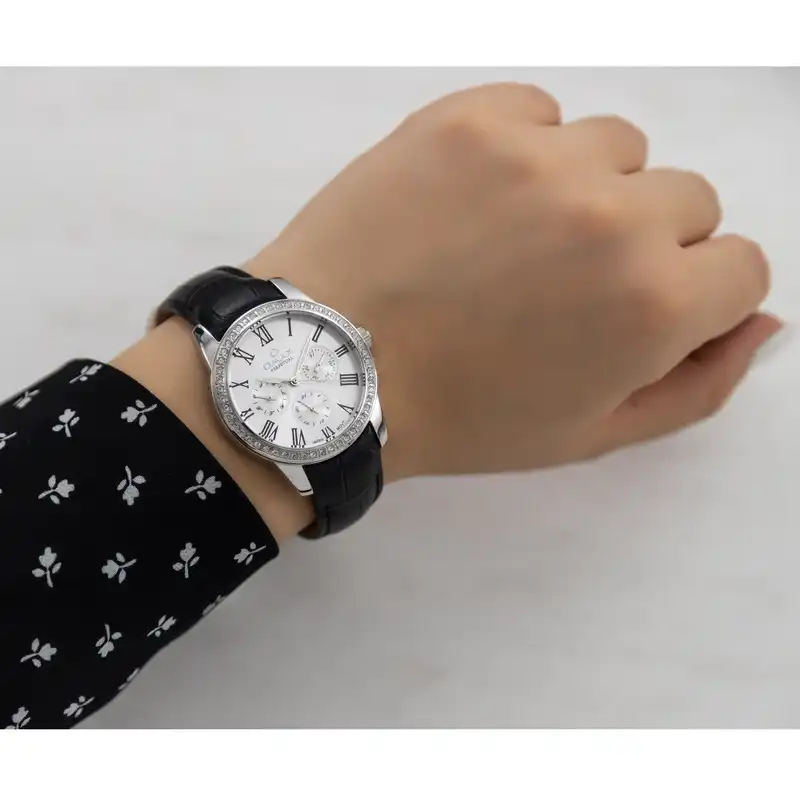 ساعت مچی عقربه ای زنانه اوماکس مدل PL10P62IO