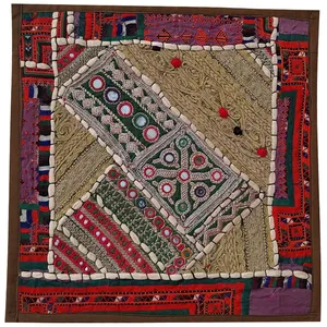 رومیزی سوزن دوزی مدل چهل تیکه عسلی کد KOH36