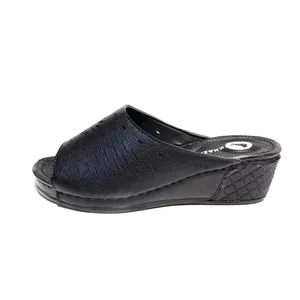 دمپایی زنانه مدل ماندانا