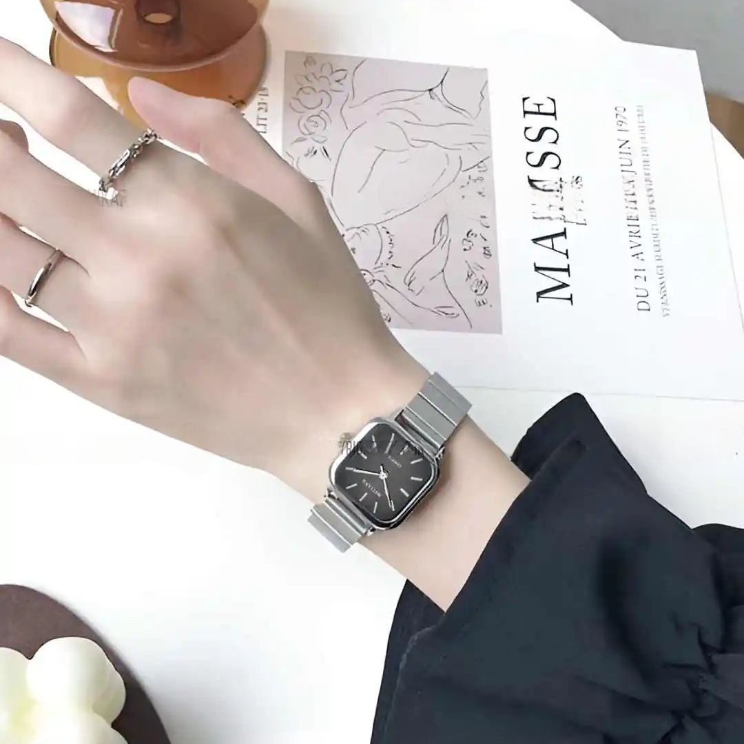 ساعت مچی عقربه ای زنانه مدل بند ریلی 06 - - 3