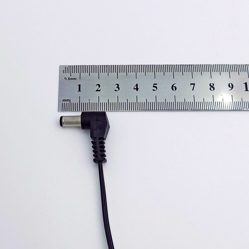 آداپتور 12 ولت 300 میلی آمپر نیوترانس مدل 12300