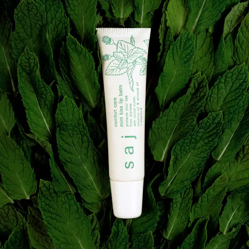 بالم لب ساج مدل Mint Kiss