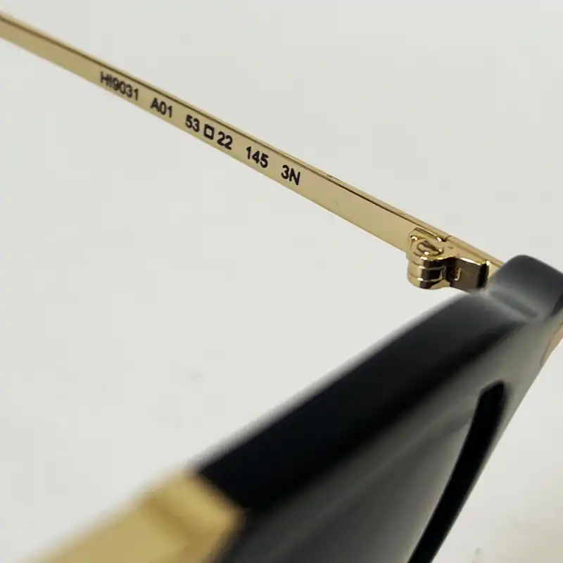 عینک آفتابی زنانه هیکمن مدل HI9031