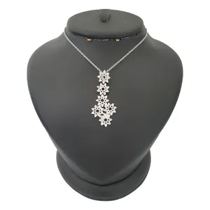 گردنبند نقره زنانه ترمه ۱ مدل تراش گل کد smed 1097