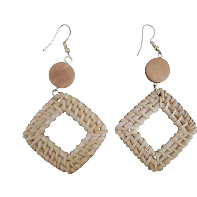 گوشواره دخترانه مدل حصیری طرح لوزی کد mn021