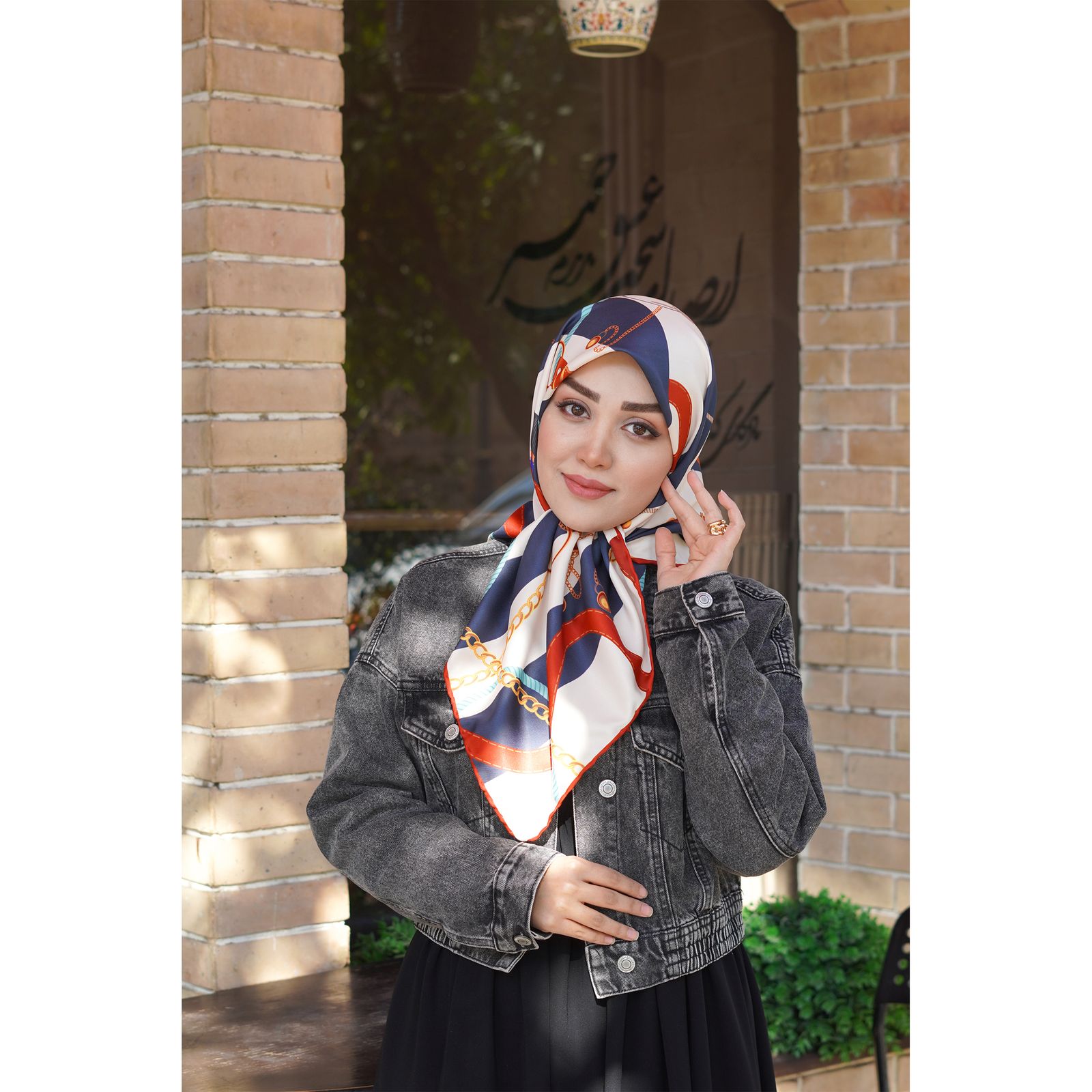 روسری زنانه مدل ابریشم روز مادر طرح زنجیری جدید کد ana-2955 - - 2