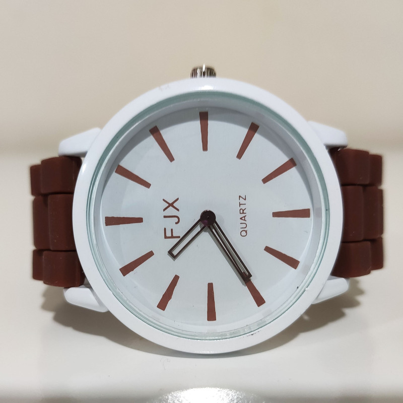 ساعت مچی عقربه ای مدل SG 45