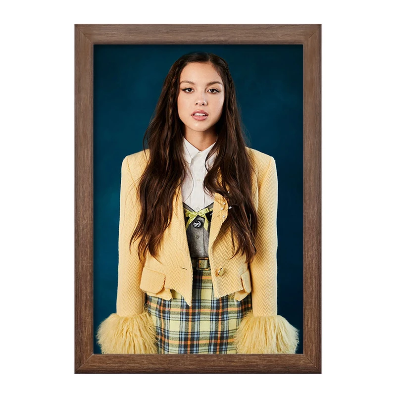 تابلو خندالو طرح اولیویا رودریگو Olivia Rodrigo  کد 19268