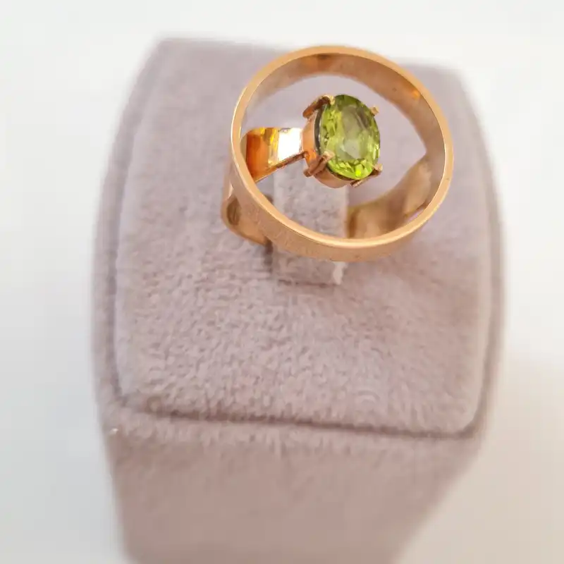 انگشتر زنانه مدل زبرجد