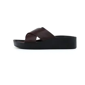 دمپایی زنانه آویده مدل AV0303105