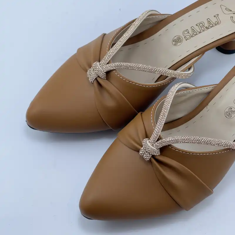 صندل زنانه مدل نگین دار