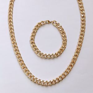 نقد و بررسی نیم ست مدل آلومینیومی توسط خریداران