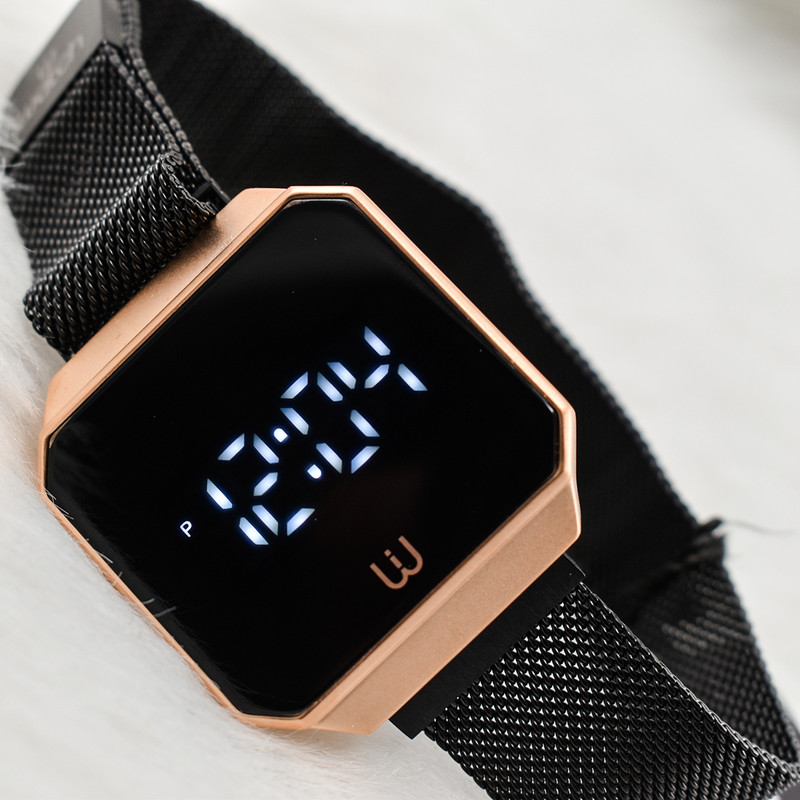 ساعت مچی دیجیتال مردانه مدل 113M ساعت مچی دیجیتال مردانه مدل 113M