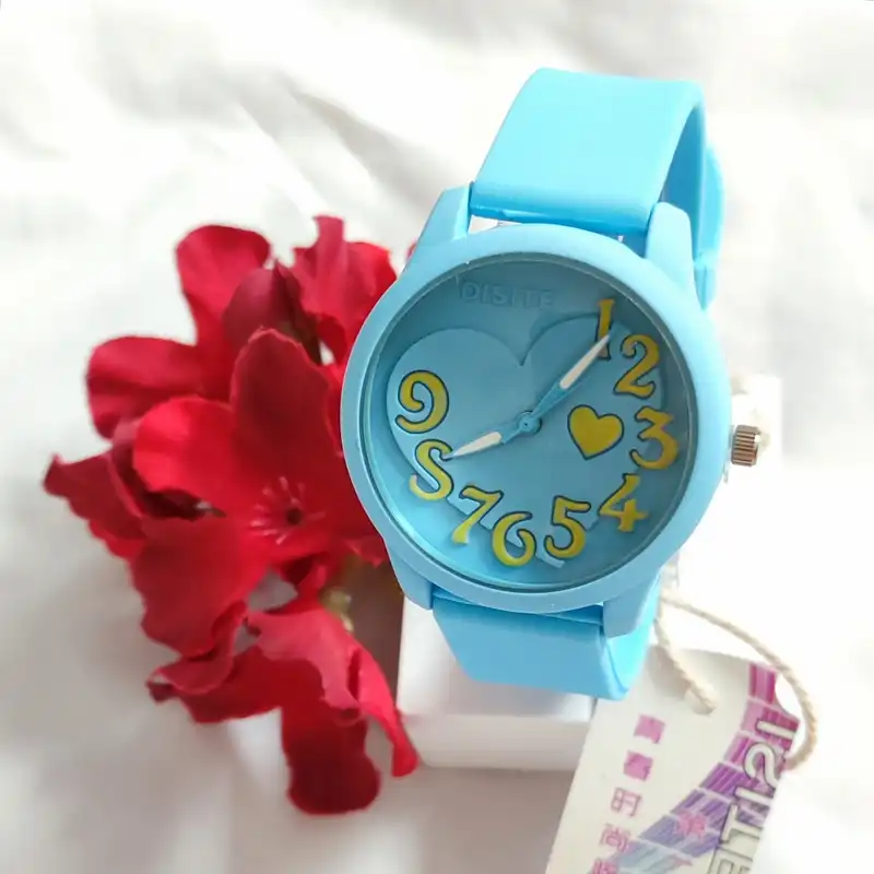 ساعت مچی عقربه ای دخترانه مدل D2