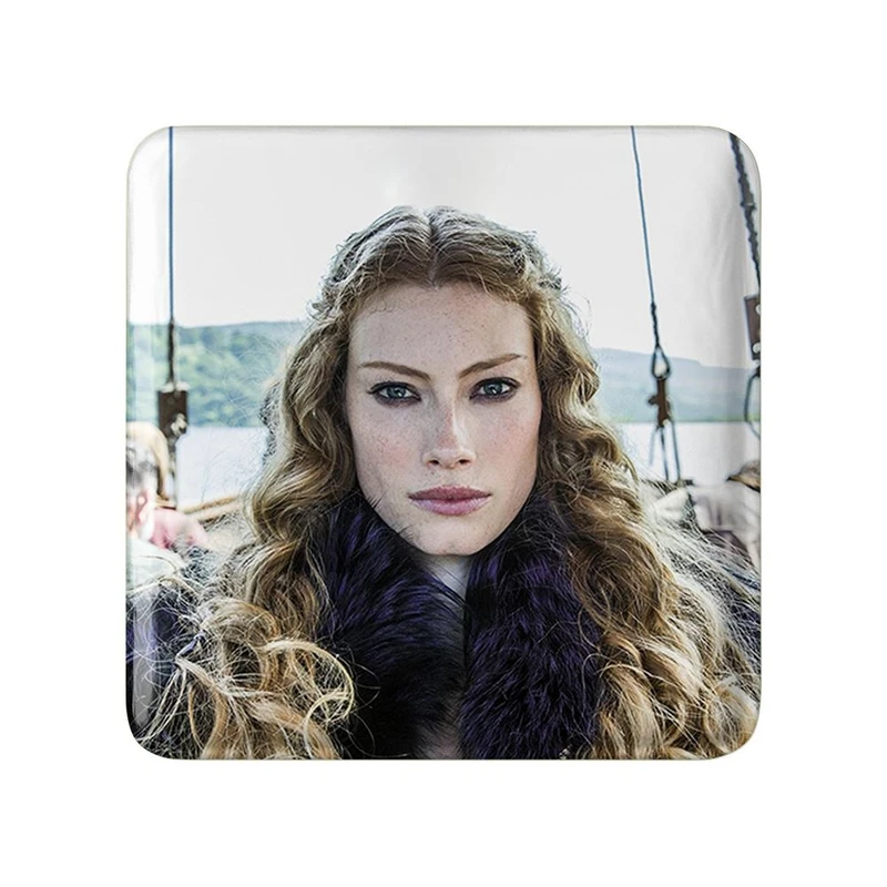 مگنت خندالو مدل آسلاگ سریال وایکینگ ها Vikings کد 29115