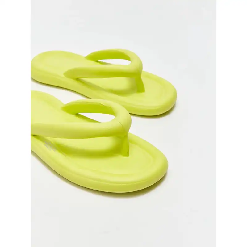 دمپایی لاانگشتی زنانه ال سی وایکیکی مدل استپ دار