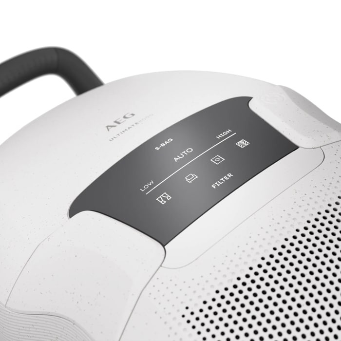جاروبرقی 550 وات آ ا گ مدل AB81U1SW