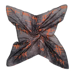 روسری زنانه مدل نخی ژاکارد دست دوز 125