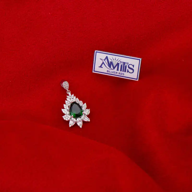 آویز گردنبند نقره زنانه آمیتیس مدل زمرد AMT-M144