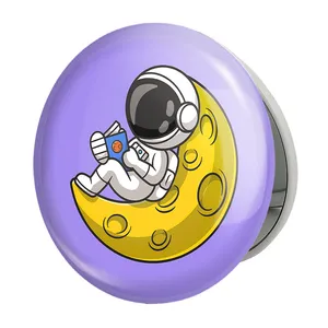 آینه جیبی خندالو طرح فضانورد مدل تاشو کد 25067 