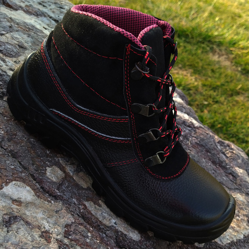 کفش ایمنی چرم تبریز مدل کوشا مشکی