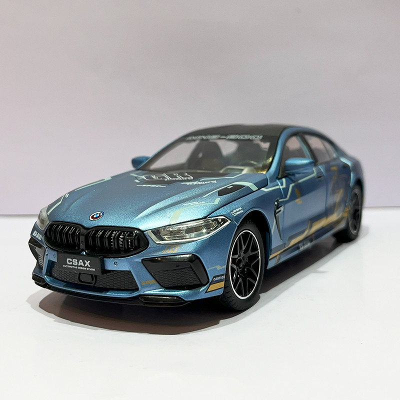 ماکت ماشین مدل بی ام و M8 1:24