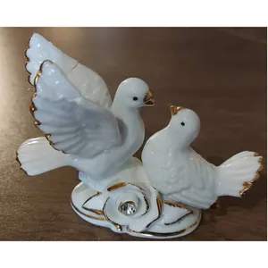 مجسمه مدل کبوتر بسته 2 عددی
