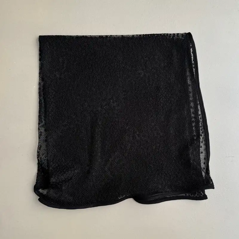 روسری زنانه مدل مینی توری خالخالی ریز برفی