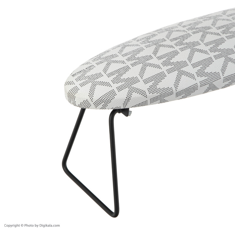 میز کاشت ناخن مدل M1