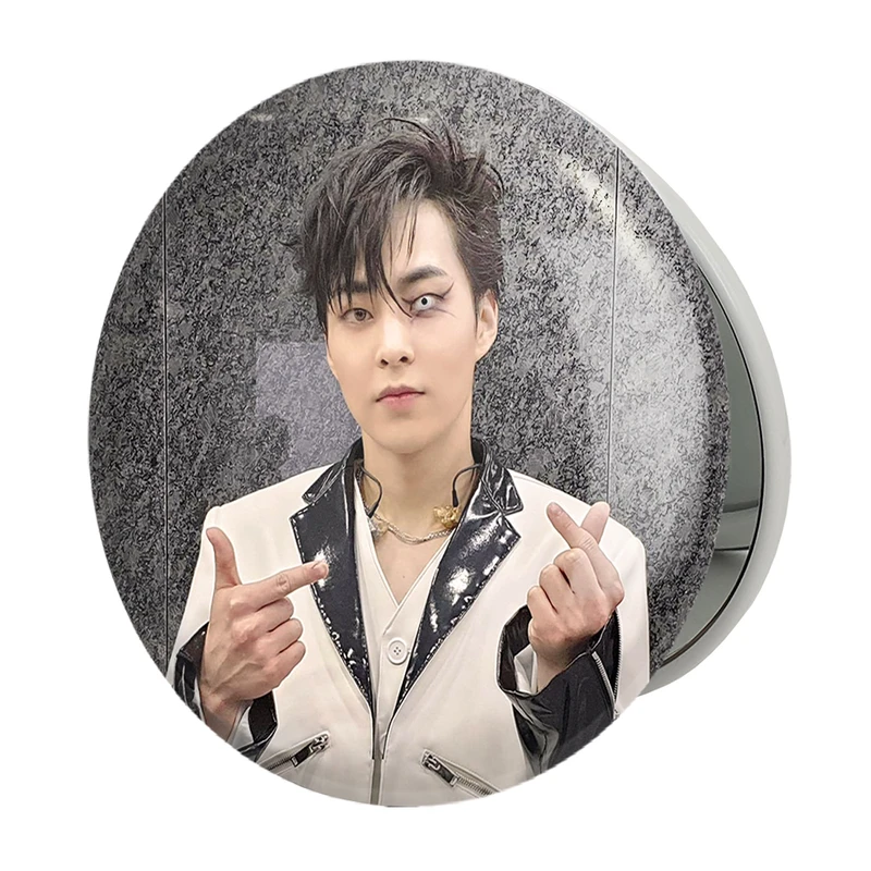 آینه جیبی خندالو طرح شیومین گروه اکسو EXO مدل تاشو کد 13519 