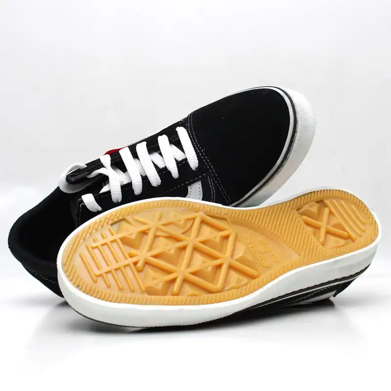 کفش پیاده روی مدل اولد 6060