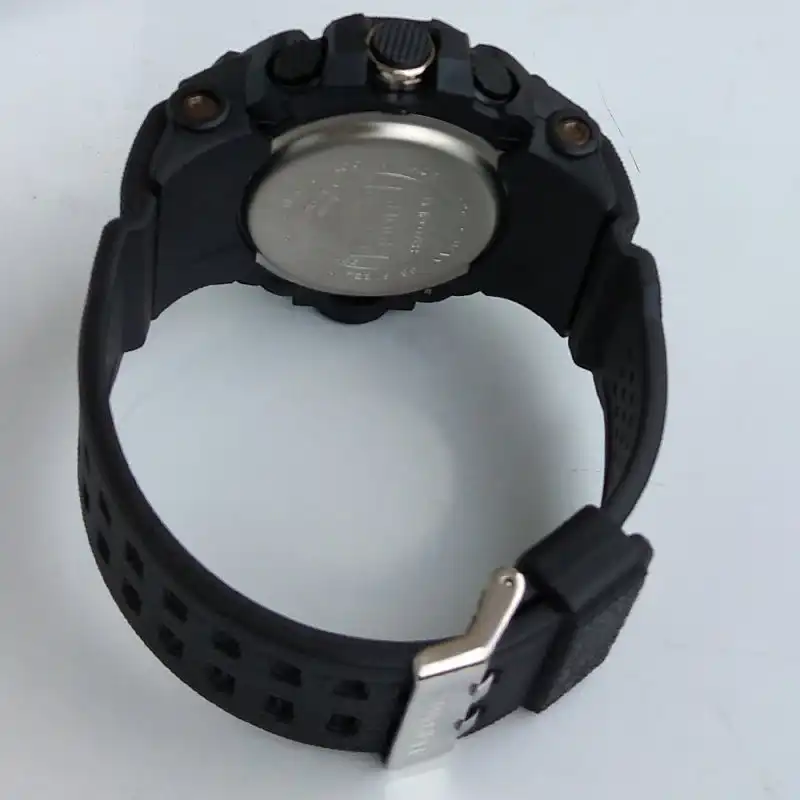 ساعت مچی عقربه ای بچگانه مدل اسپرت دو زمانه