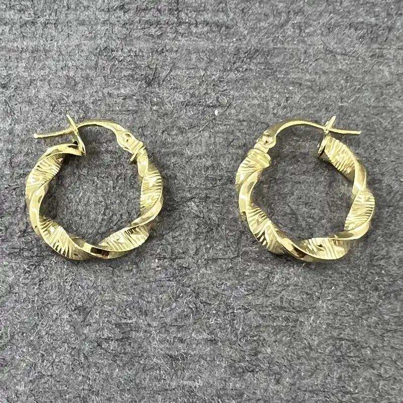 گوشواره طلا 18 عیار زنانه دوست خوب مدل dk551